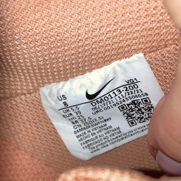 platform Nike shoes - Picture 2 of 2